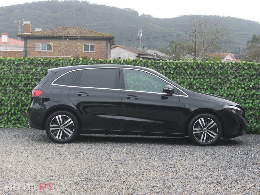 Mercedes-Benz B 250 e Progressive