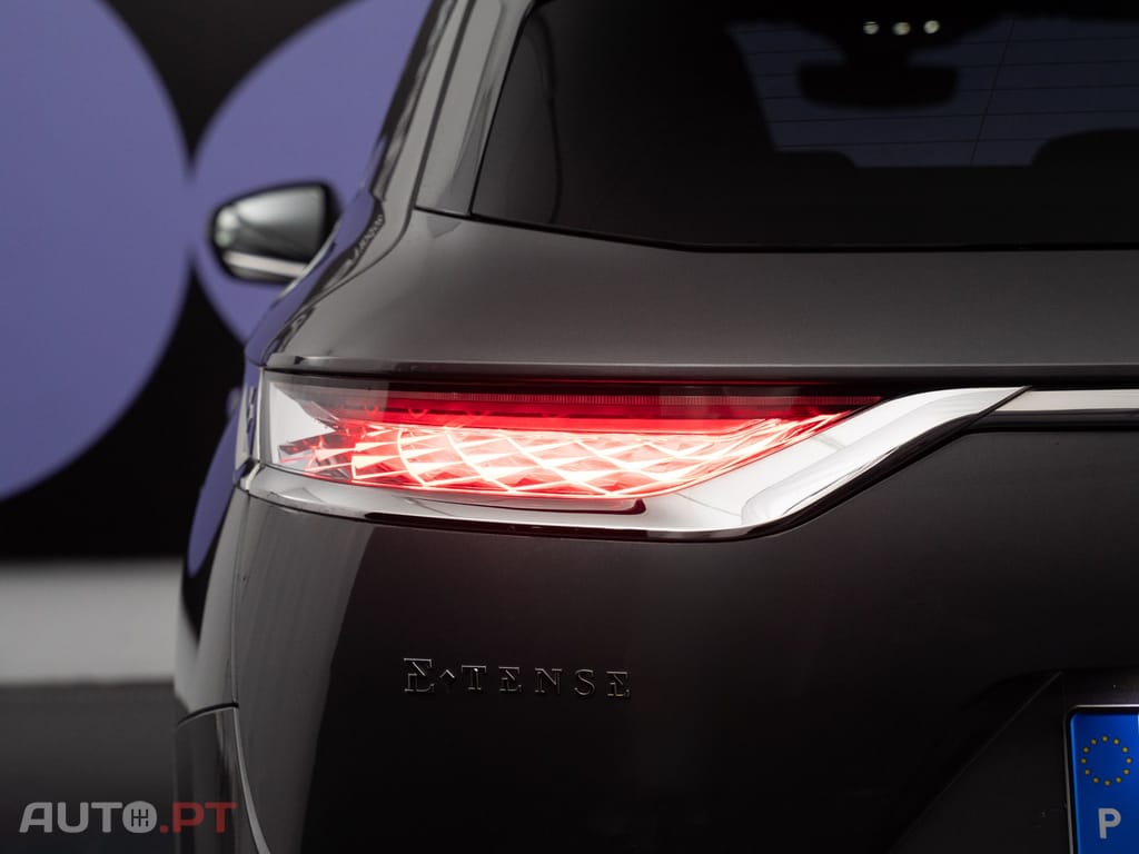 DS DS7 Crossback E-Tense Bastille+ EAT8