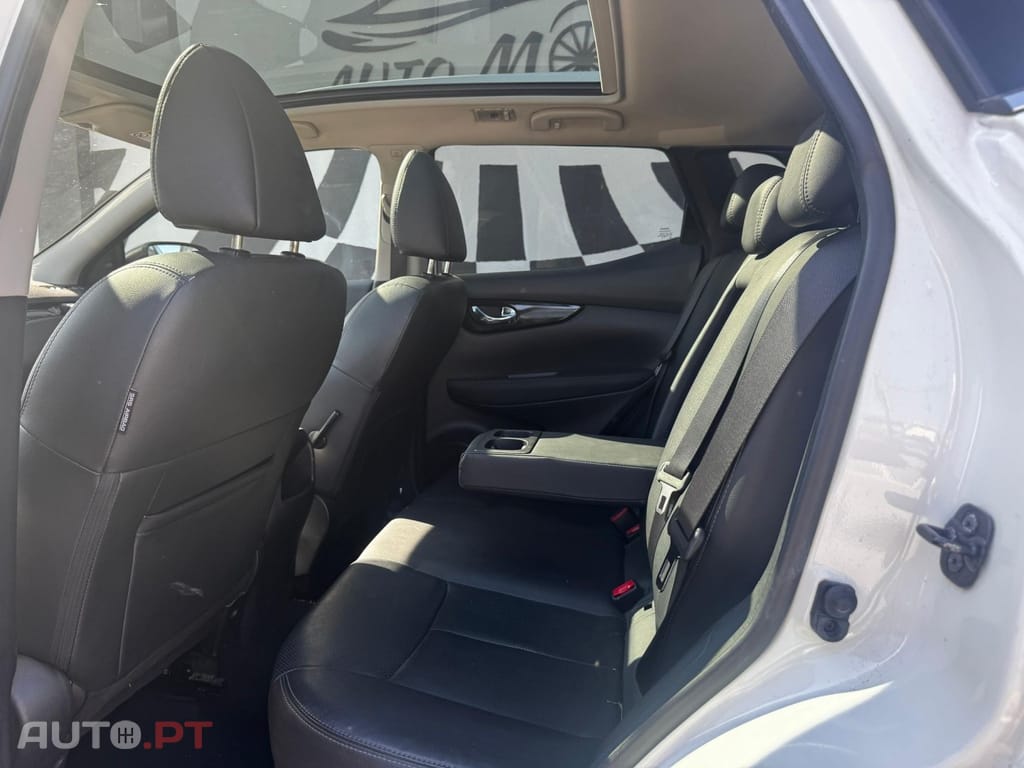 Nissan Qashqai 1.6 dCi Tekna Premium Xtronic