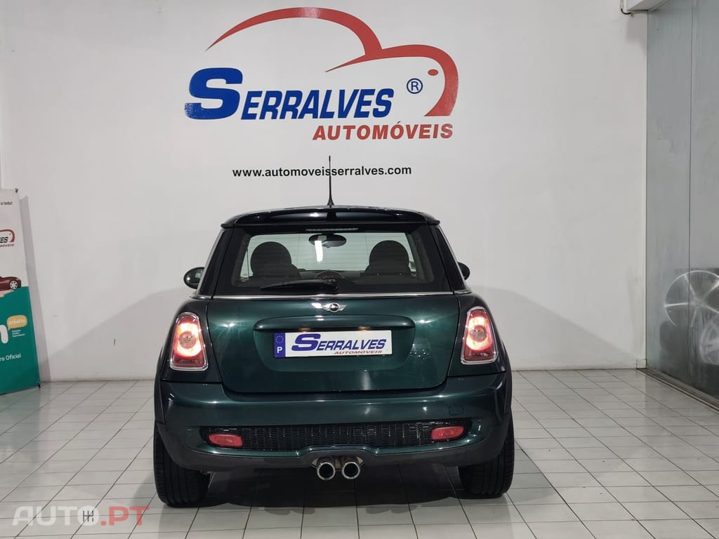 MINI Cooper Cooper S