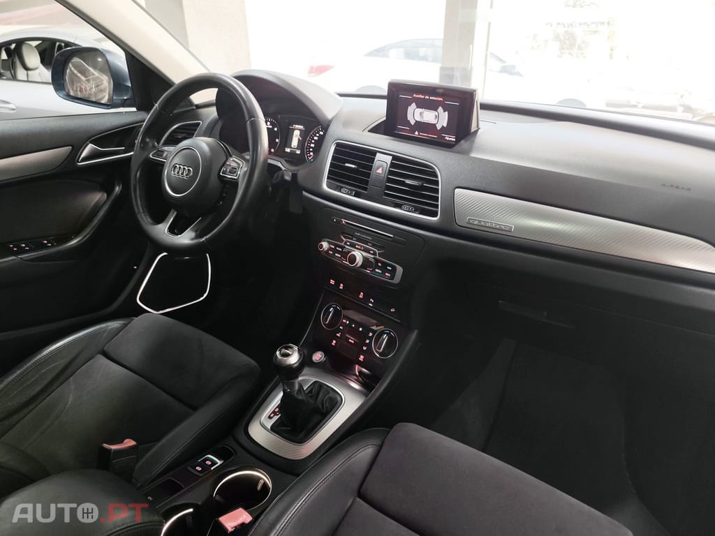 Audi Q3 2.0 TDI quattro Design S tronic