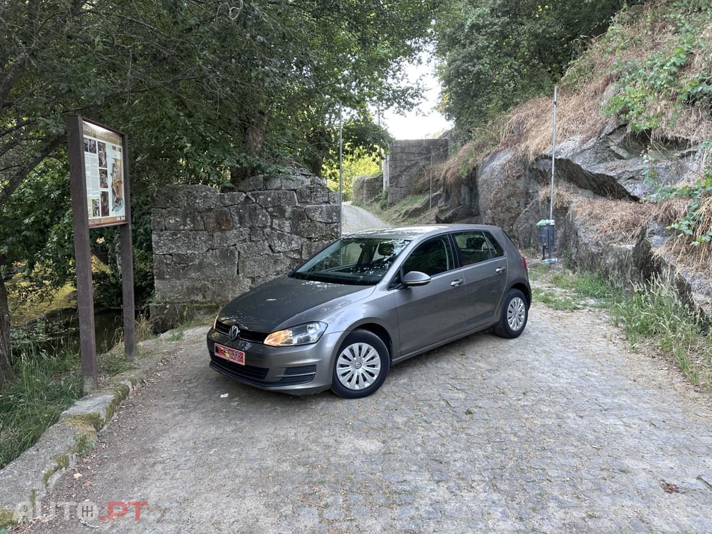 Volkswagen Golf 1.6 TDI BlueMotion Comfortline