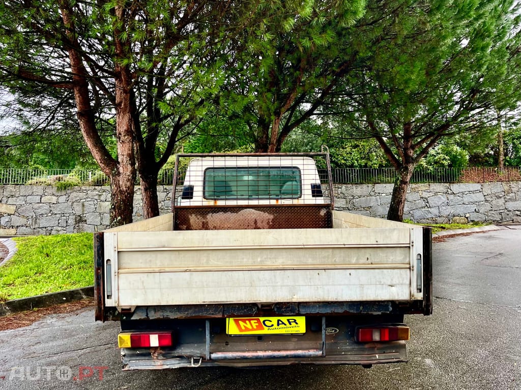 Ford Transit 7 lugares