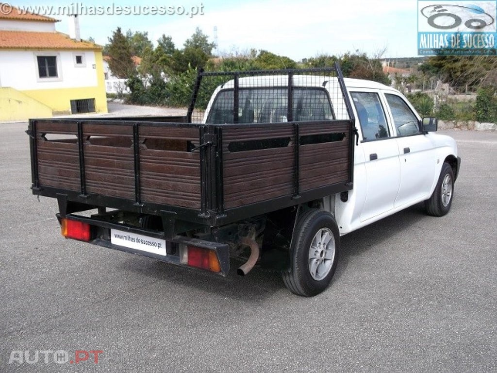 Mitsubishi L200 2.5 TD 4X2 CD (C/IVA)