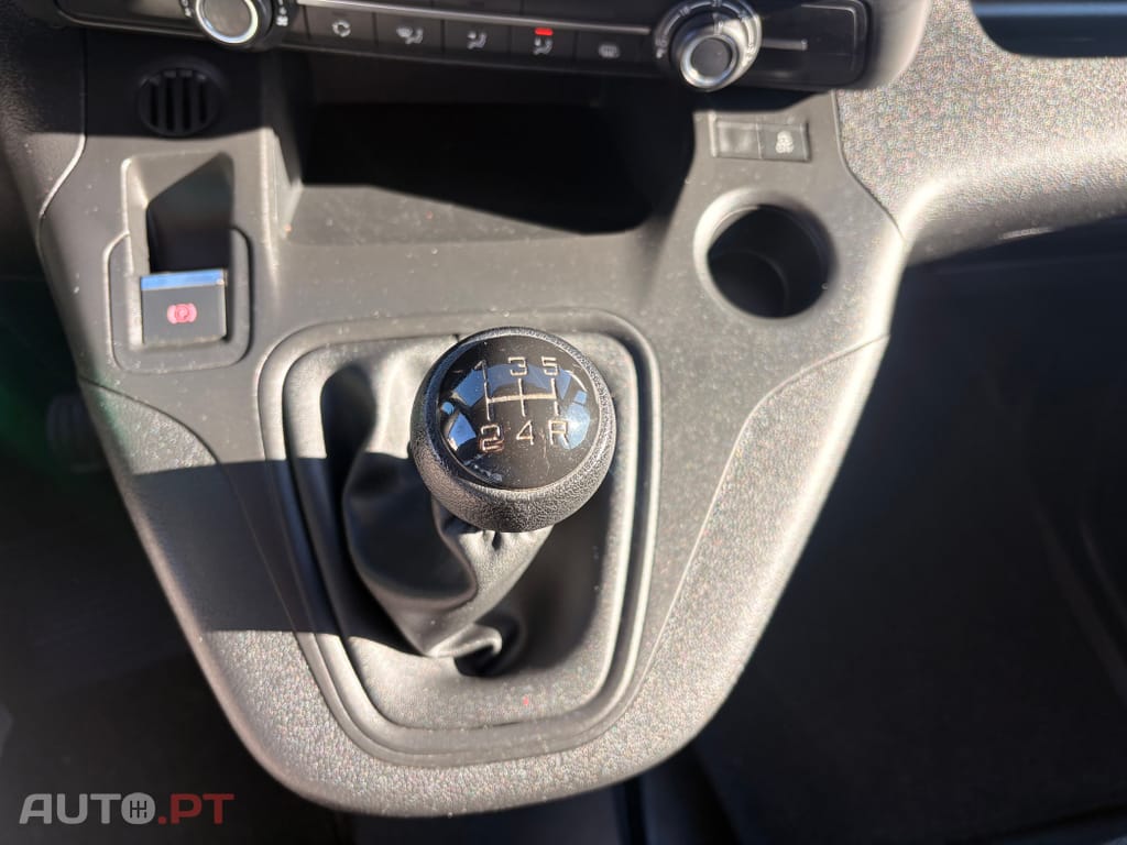 Peugeot Partner 1.5 BlueHDi Pro Standard