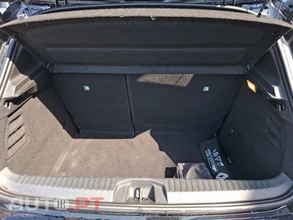 Renault Clio TCe 100 Bi-Fuel Techno