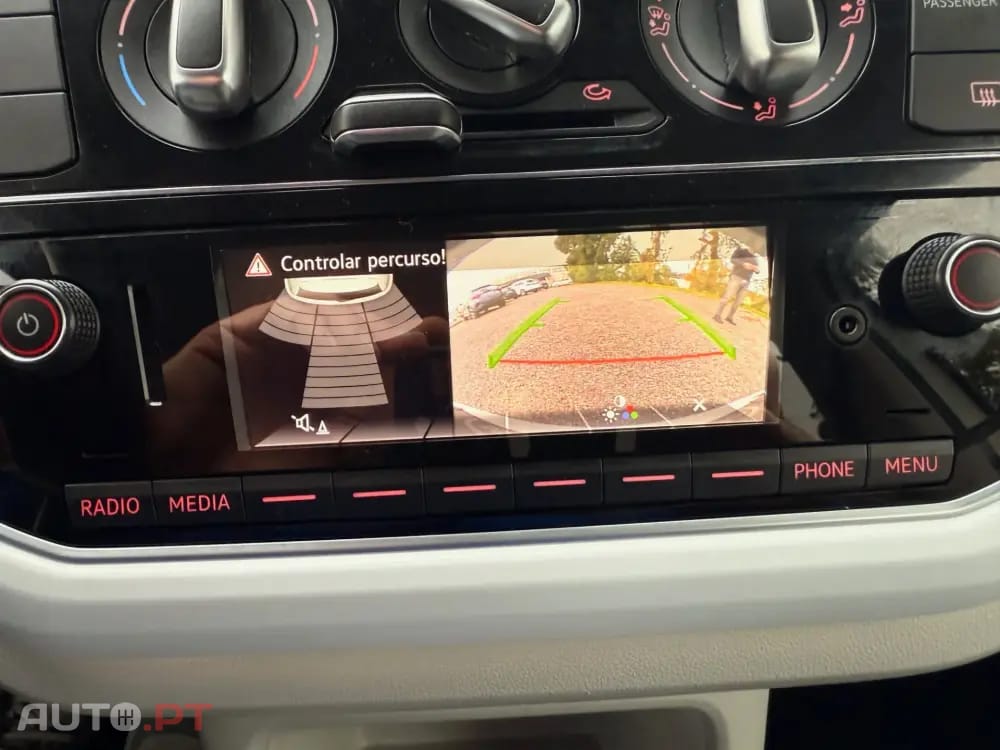 Volkswagen Up! 1.0 Move Up! beats