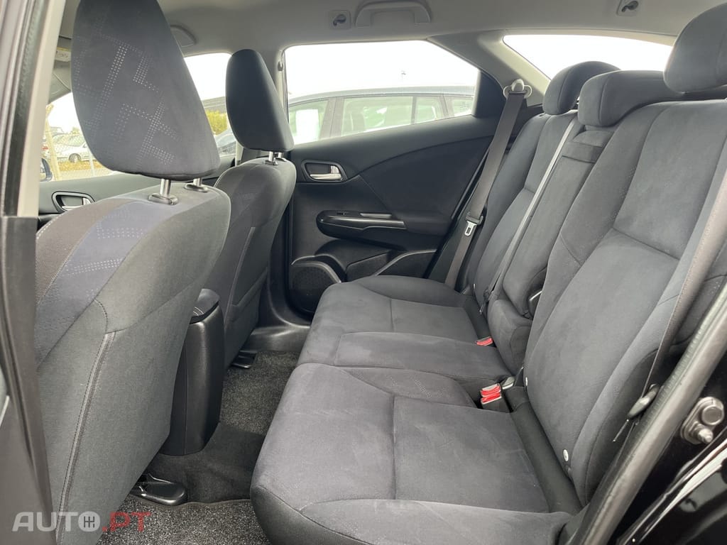 Honda Civic Tourer 1.6 i-DTEC Executive Navi