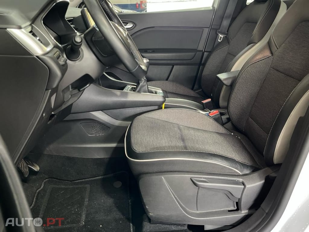 Renault Captur 1.0 TCe Intens Bi-Fuel