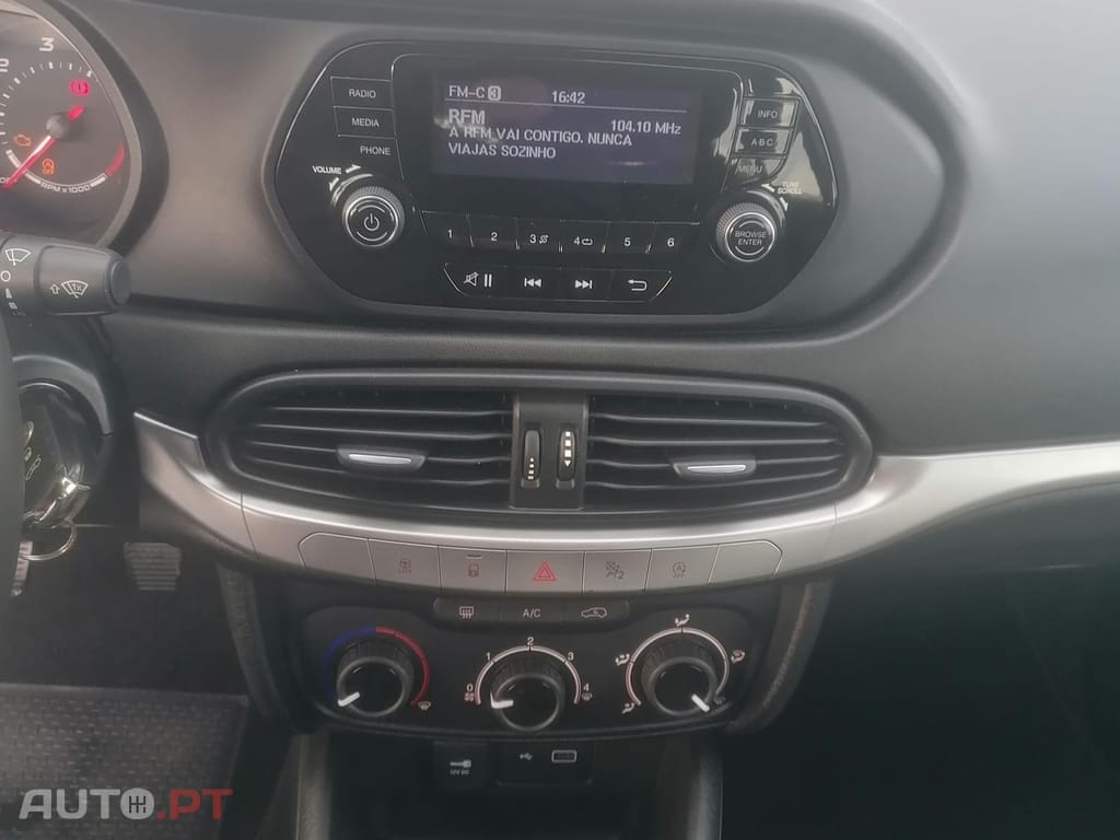 Fiat Tipo 1.3 M-Jet Pop