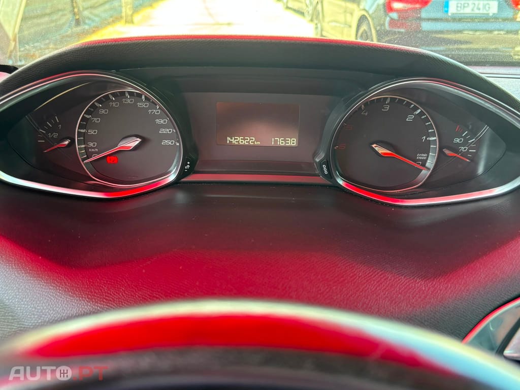 Peugeot 308 1.6 BlueHDi Allure