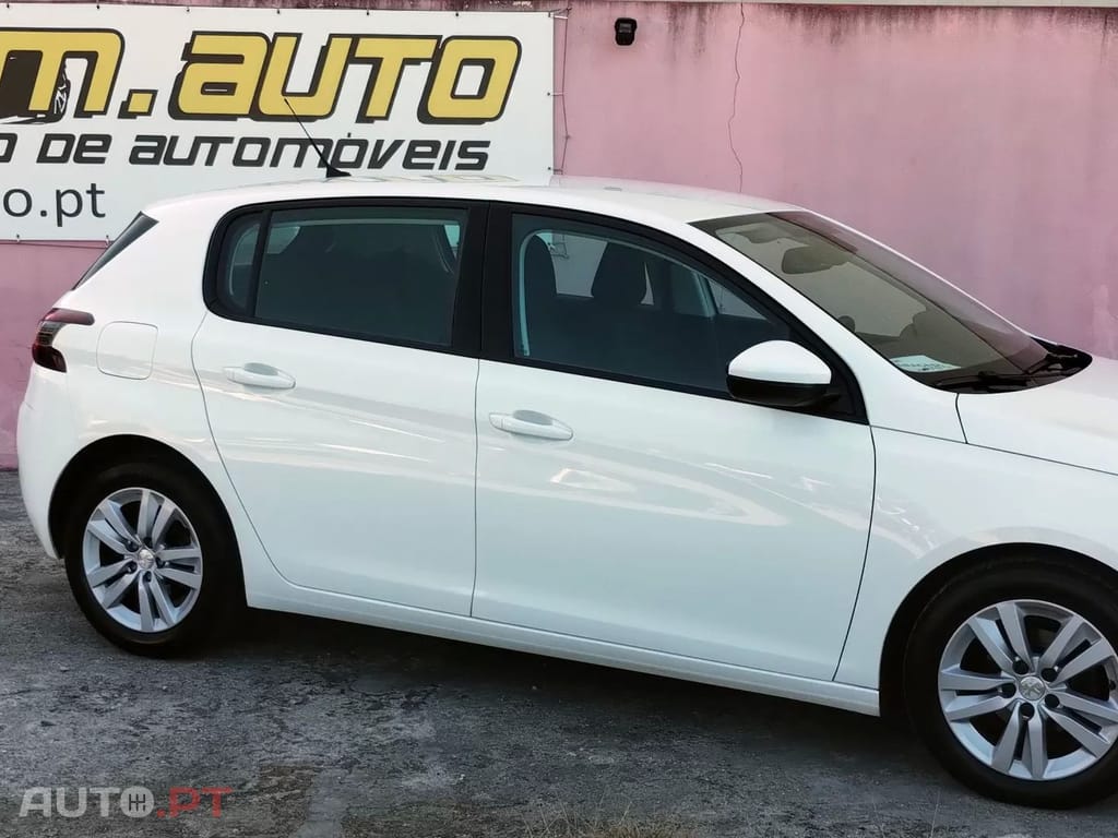 Peugeot 308 1.5 BlueHDi Business Line — fotografia 3