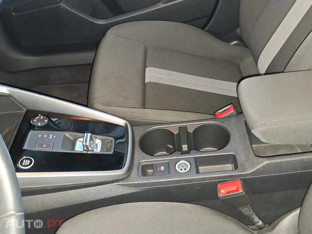 Audi A3 30 TDI S line S tronic