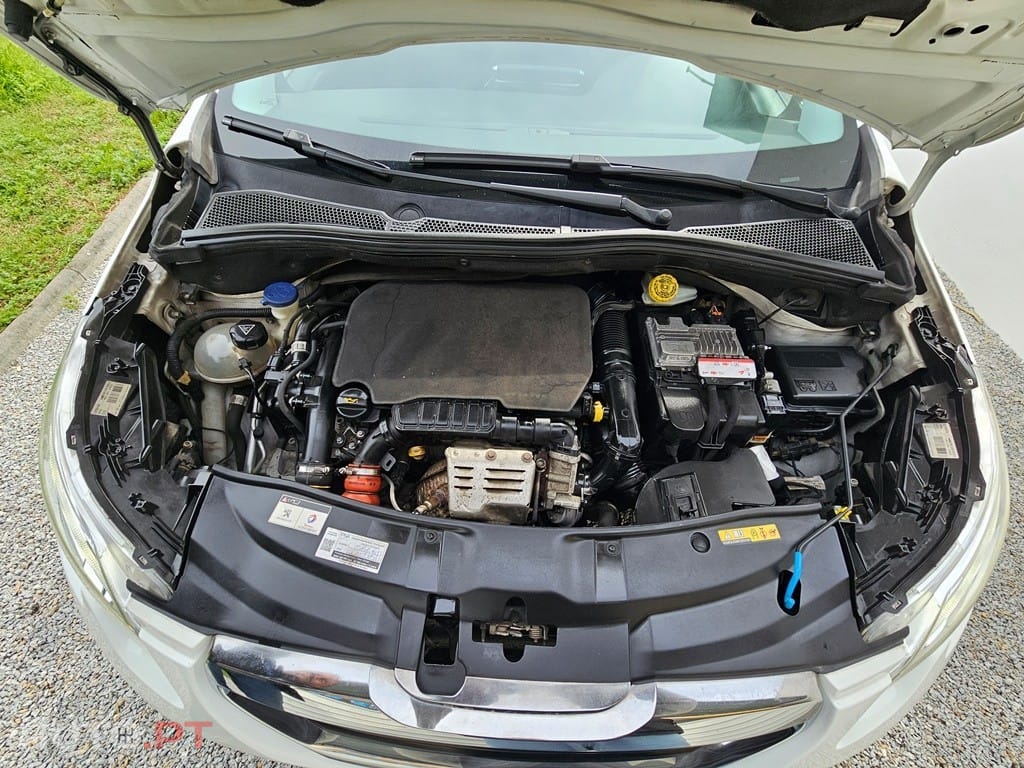 Peugeot 2008 1.2 PureTech Active