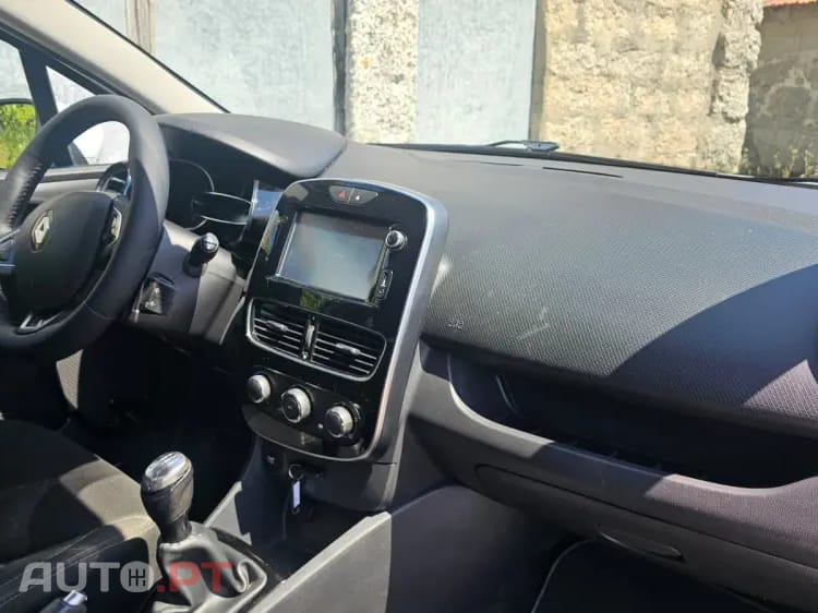 Renault Clio Sport Tourer ND