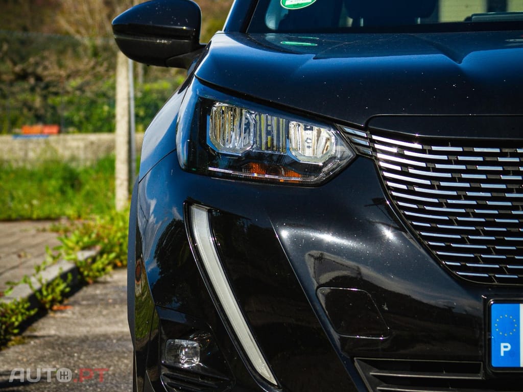 Peugeot 2008 1.2 PureTech Active