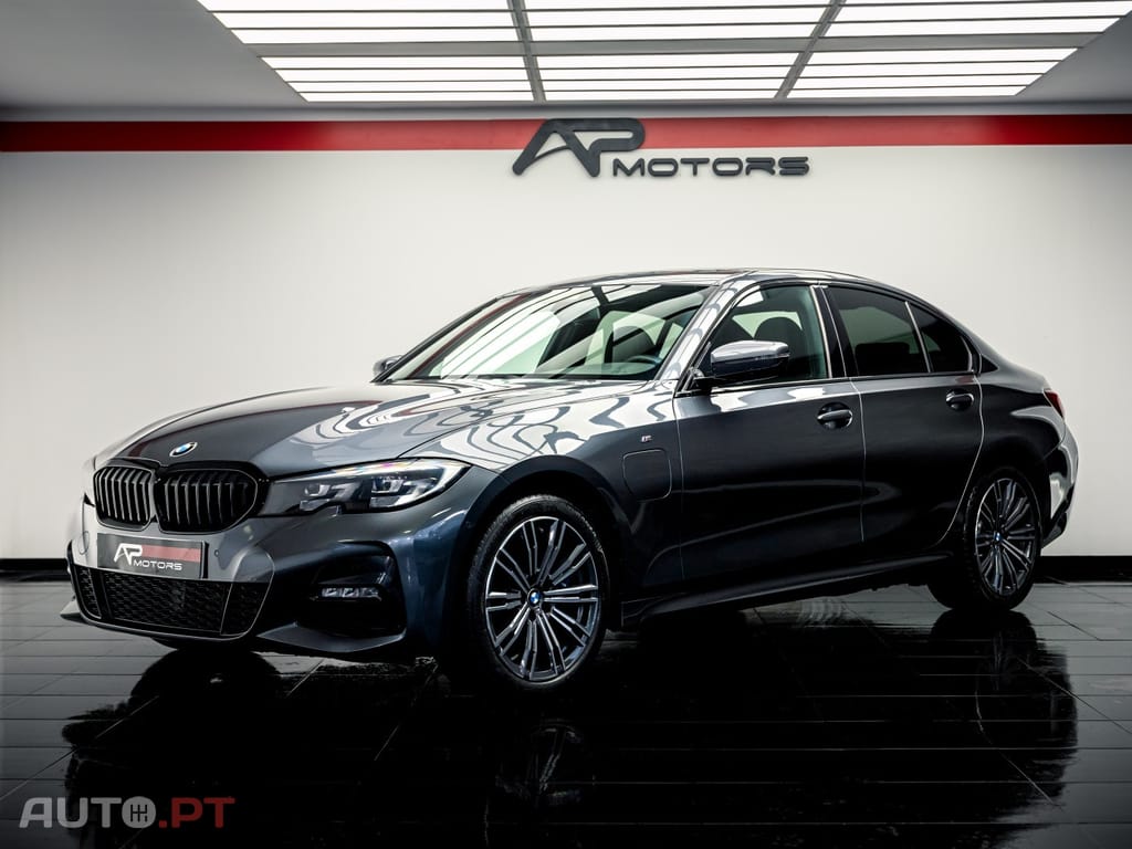 BMW 330 e iPerformance Pack M