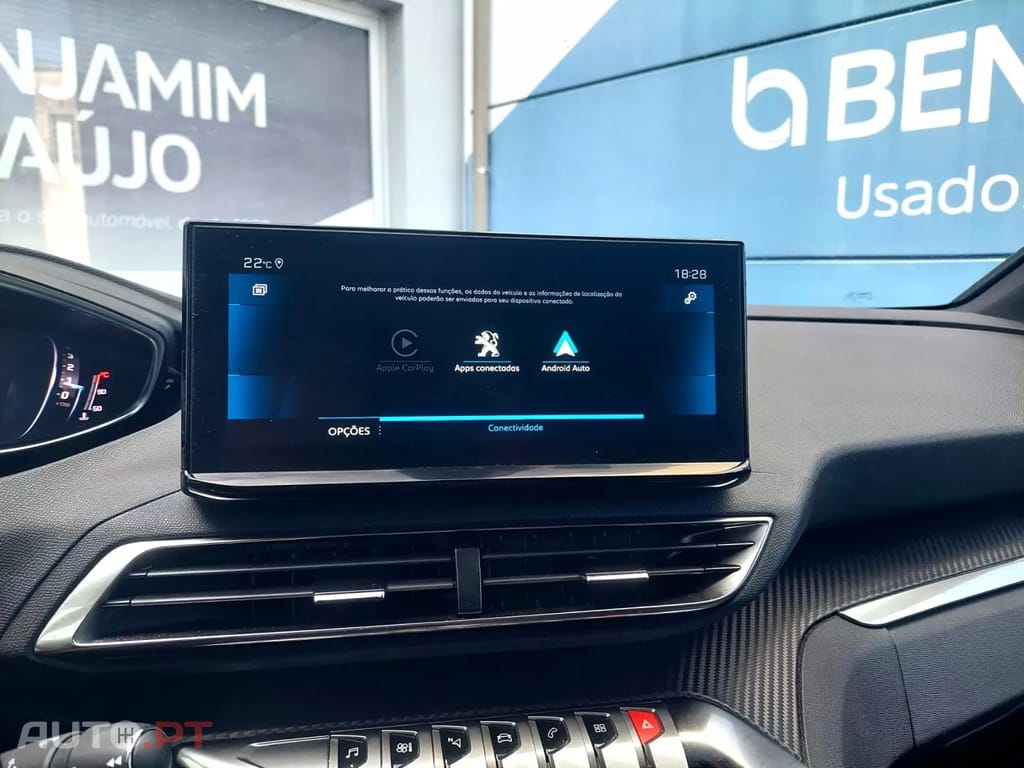 Peugeot 5008 1.5 BlueHDi Allure EAT8