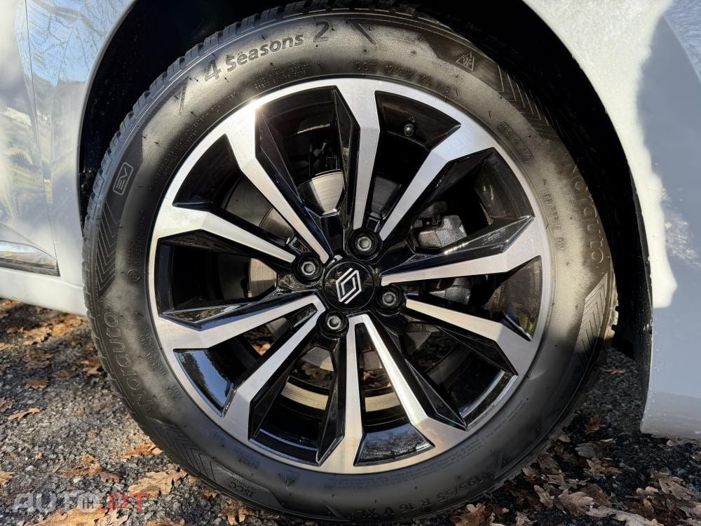 Renault Clio 1.0 TCe Techno Bi-Fuel