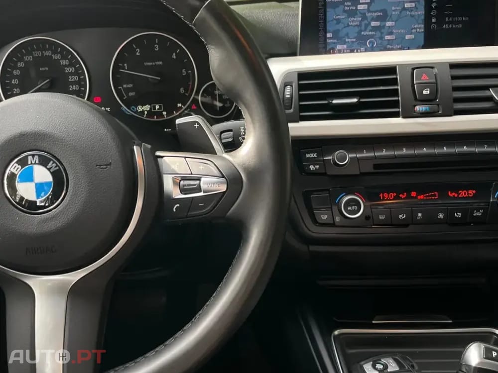 BMW 320 d Touring xDrive Pack M Auto