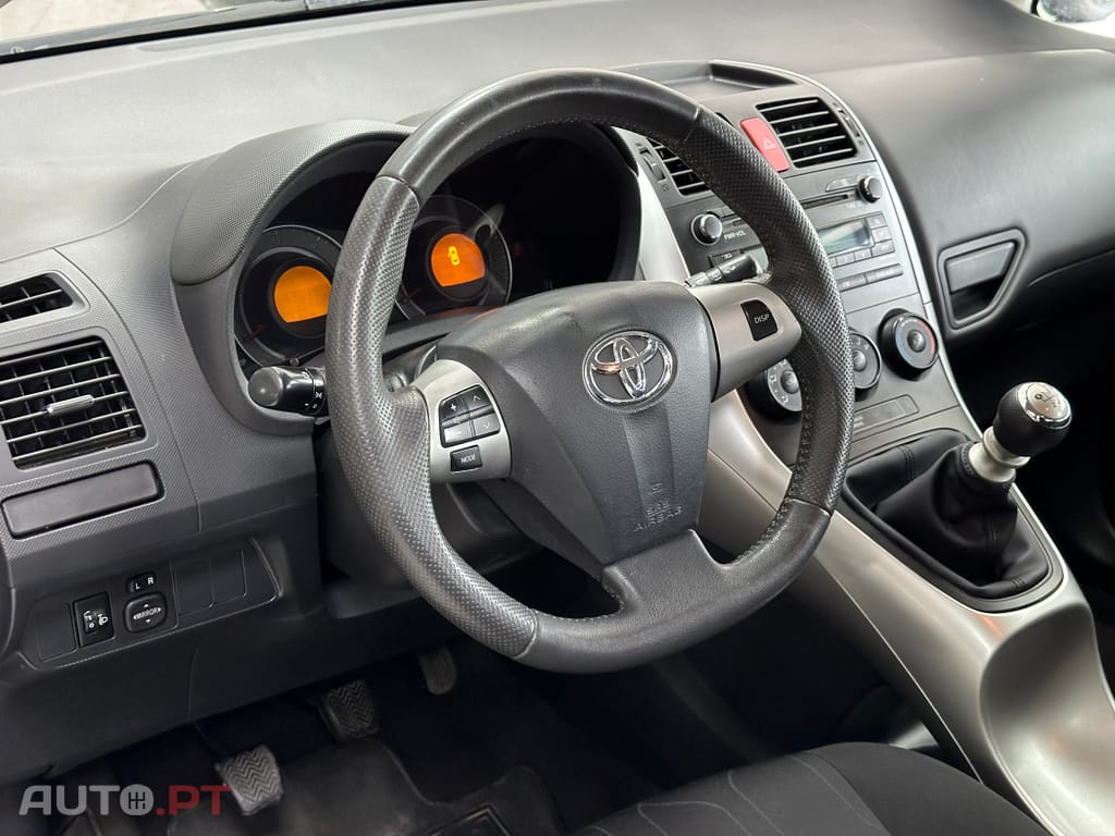 Toyota Auris 1.4 D-4D Comfort
