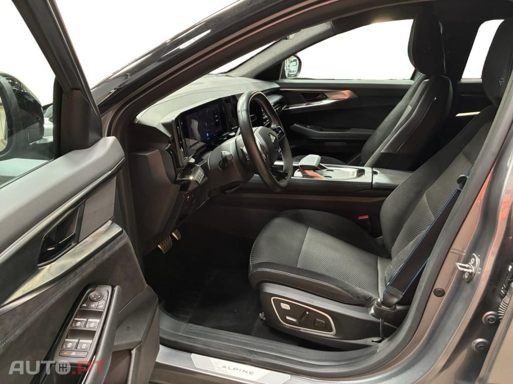 Renault Austral 1.2 E-Tech Full Hybrid Iconic Esprit Alpine