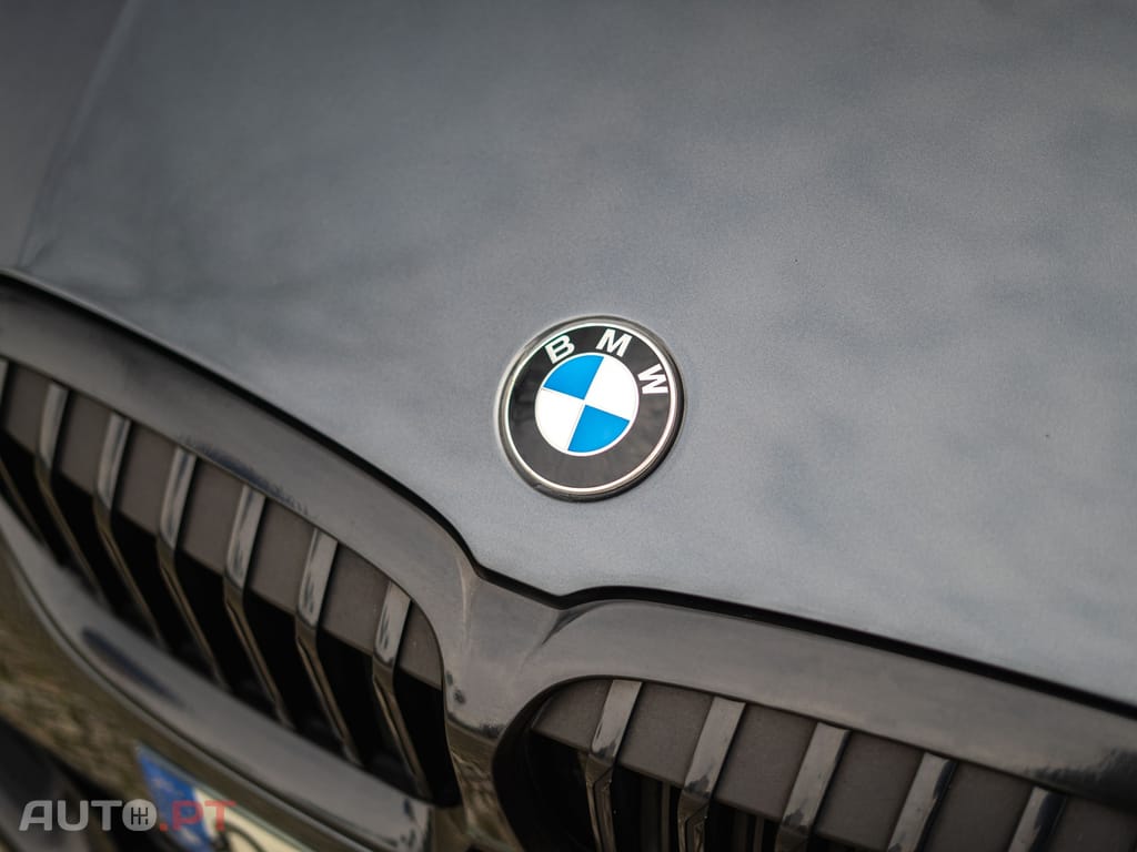 BMW 320 d Line Sport Shadow Auto