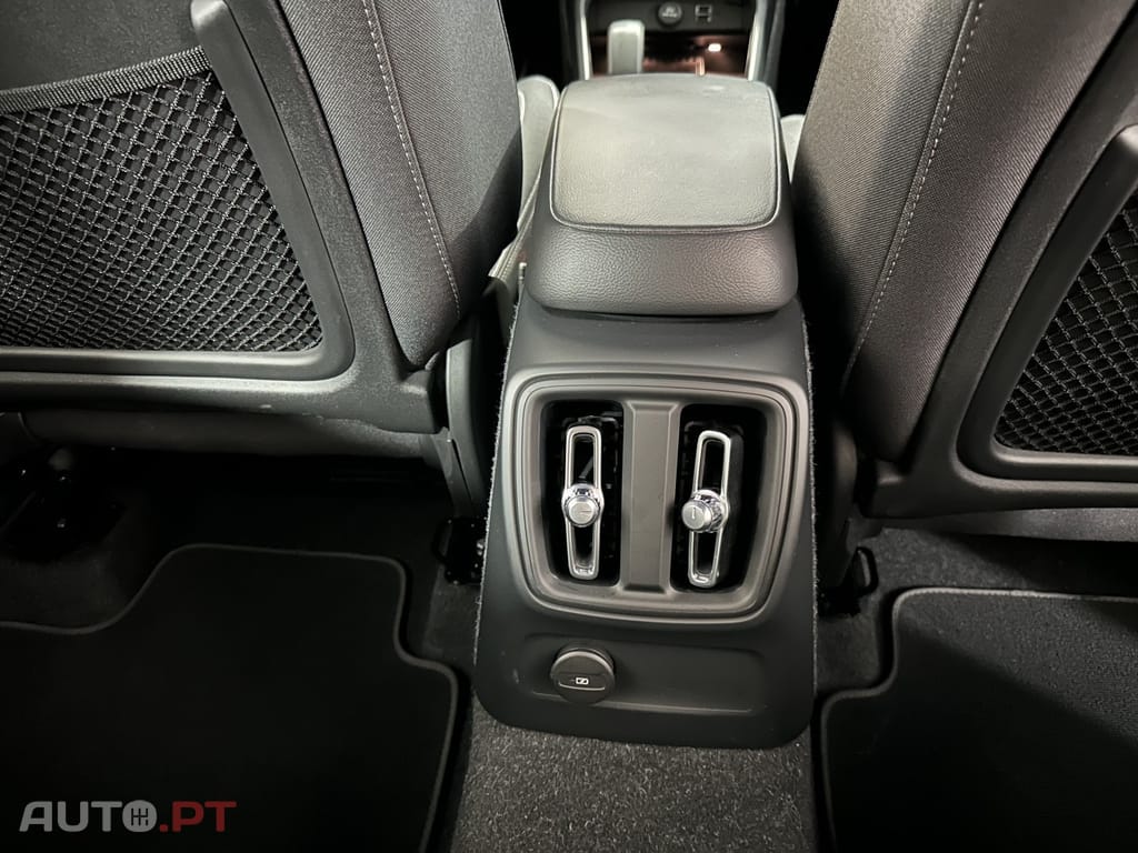 Volvo XC40 1.5 T4 PHEV Plus Bright