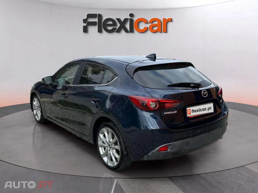 Mazda 3 1.5 Sky-D Excellence Navi