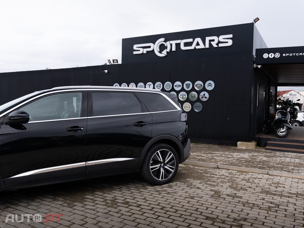 Peugeot 5008 1.5 BlueHDi GT EAT8