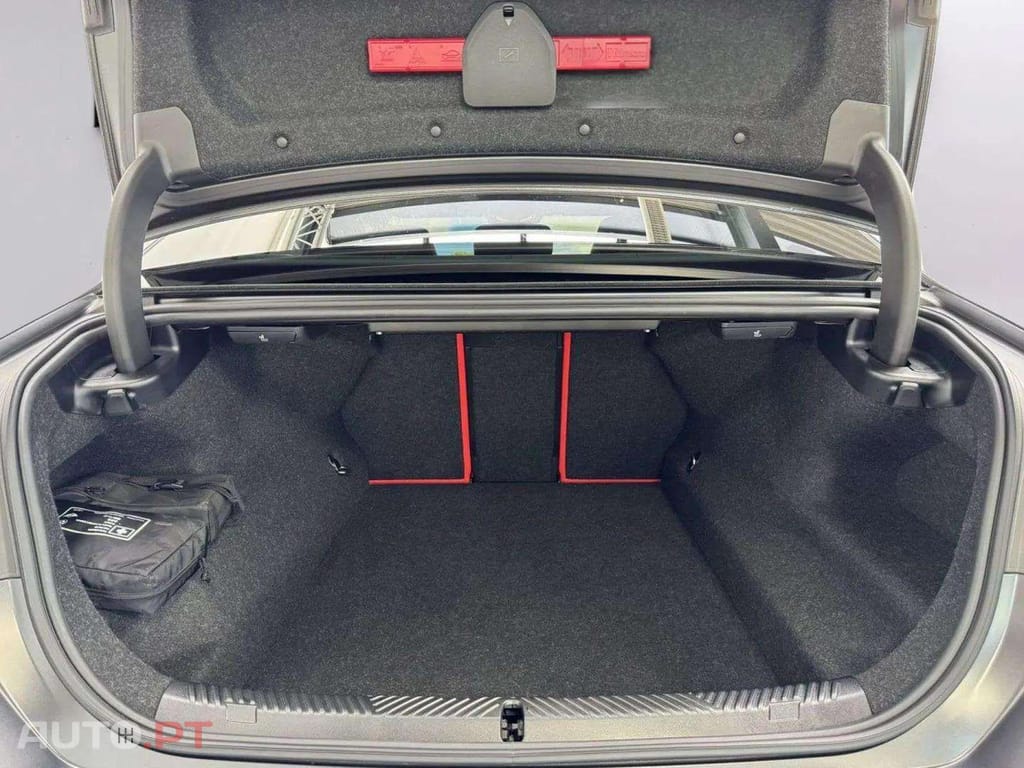 BMW M5 Drivers B&W I.V.A DEDUTÍVEL 