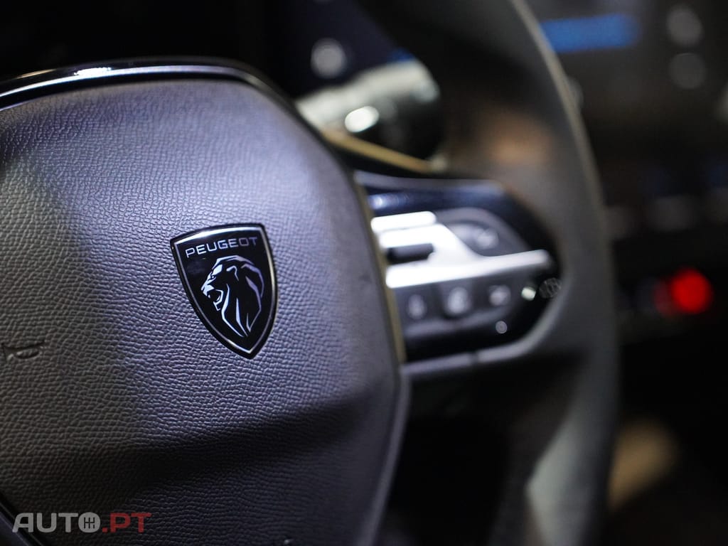 Peugeot E-308 54 kWh Allure