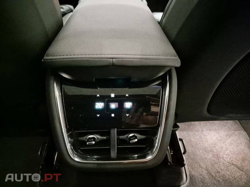 Volvo EX90 111 kWh Twin Motor Performance Ultra