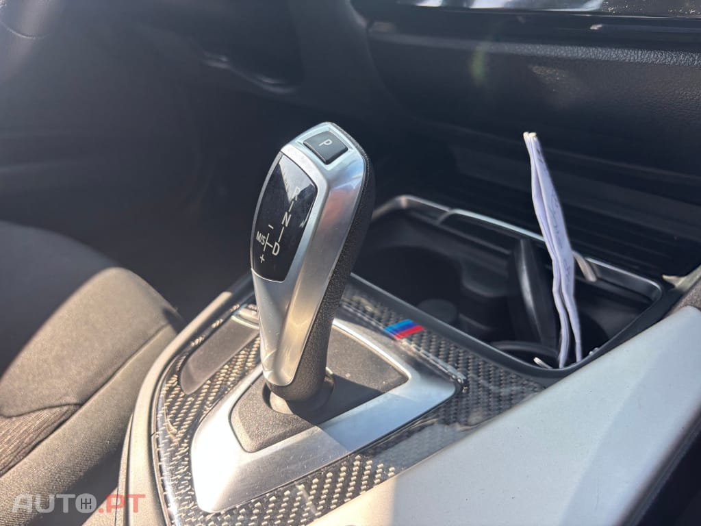 BMW 318 d Touring Line Sport Shadow Auto