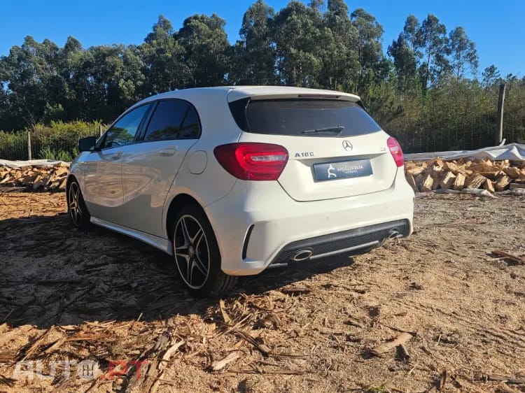 Mercedes-Benz A 180 d AMG Line