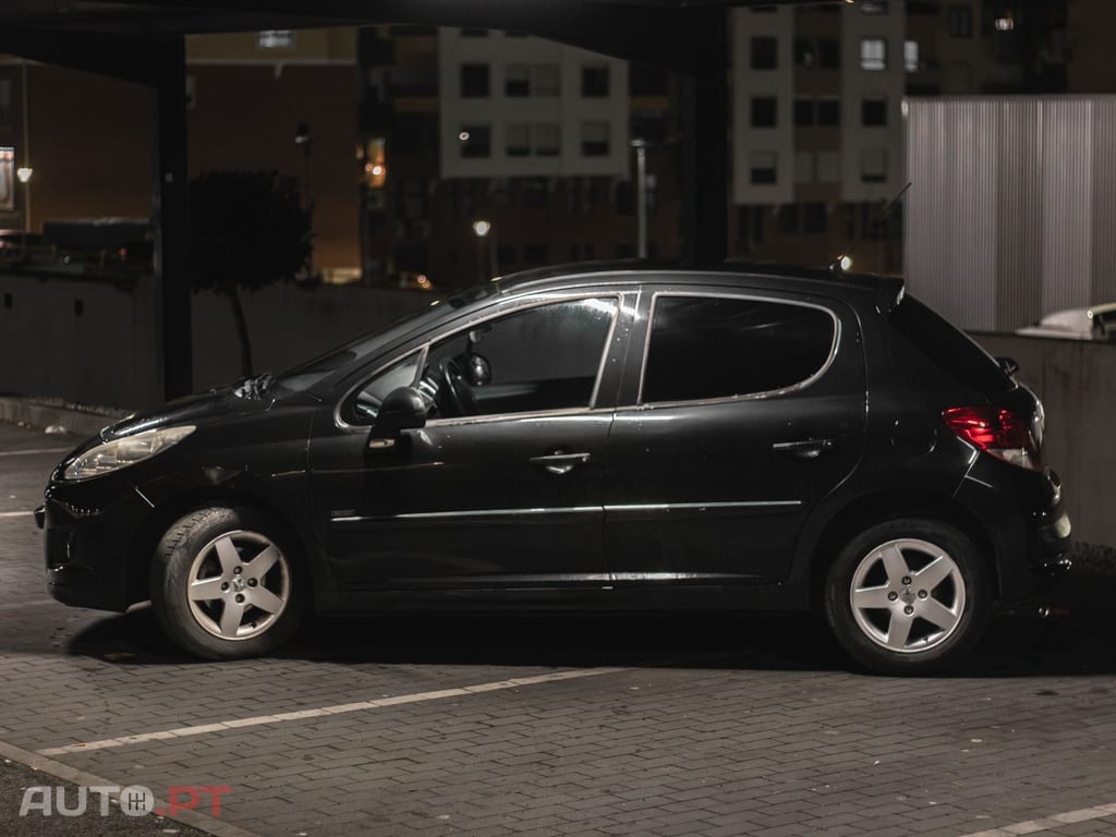 Peugeot 207 Sportium