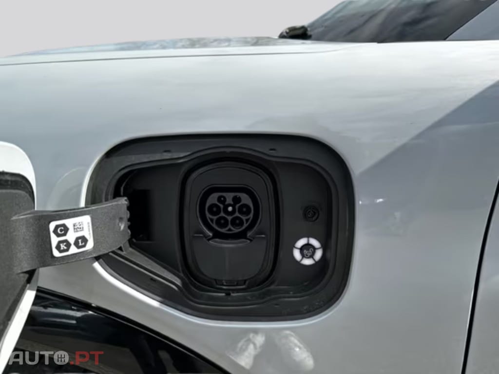 Ford Mustang Mach-E AWD 75KWH I.V.A DEDUTIVEL 