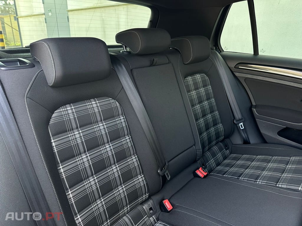 Volkswagen Golf GTD BlueMotion