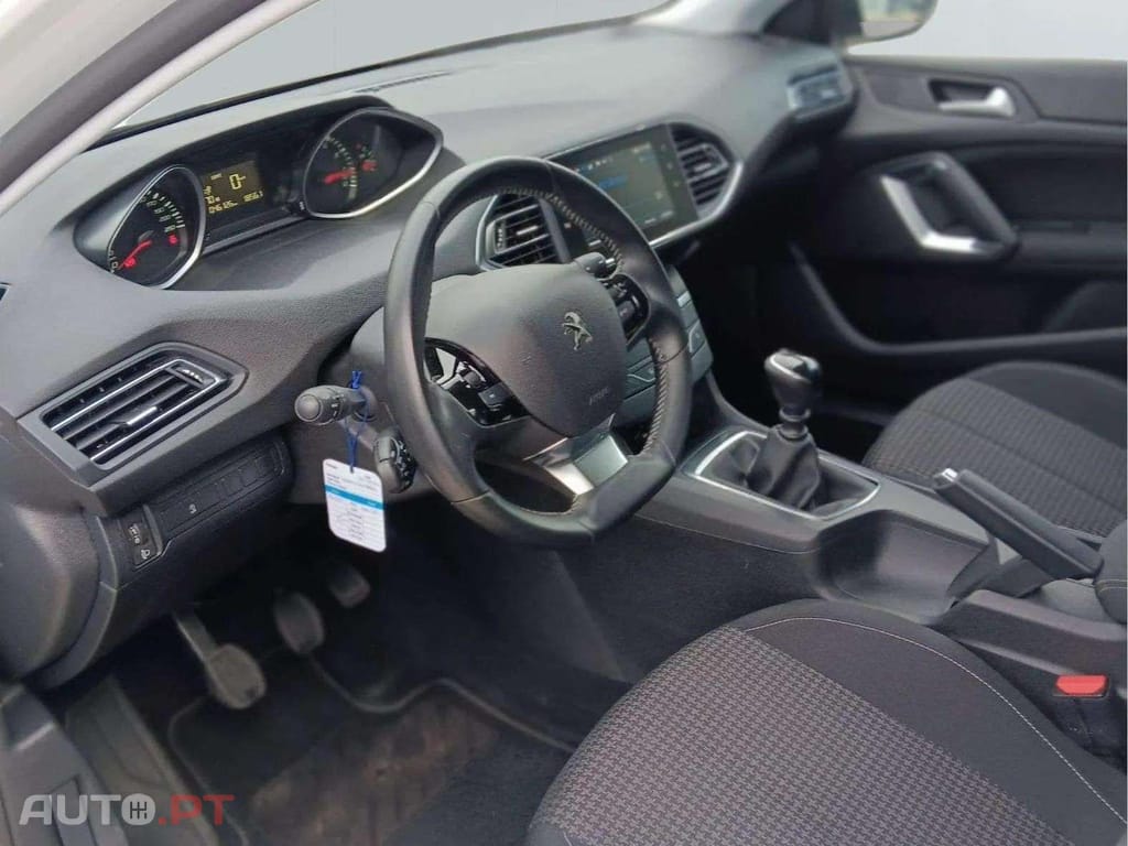Peugeot 308 SW 1.2 Active Business