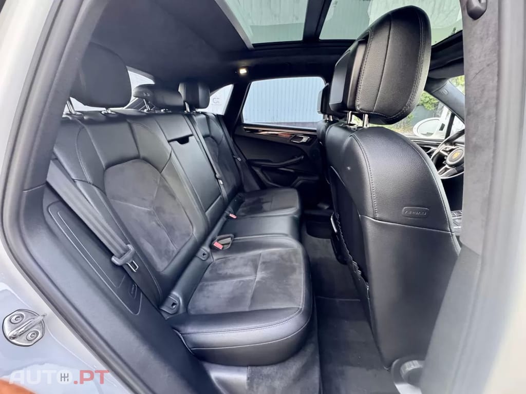 Porsche Macan S