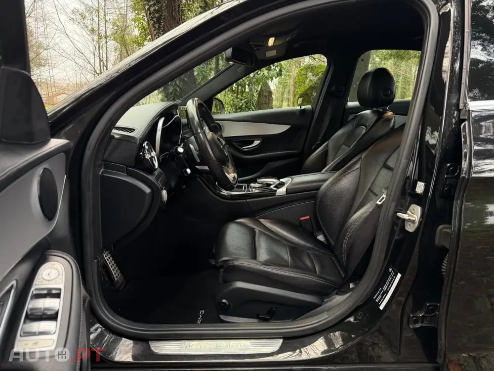 Mercedes-Benz C 300 h AMG Line