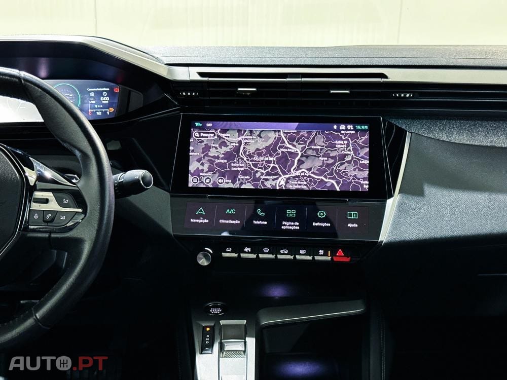 Peugeot 408 1.2 PureTech Allure Pack EAT8