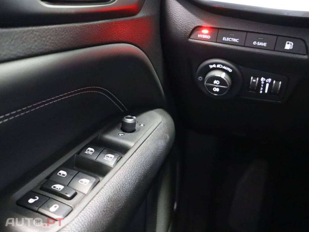 Jeep Compass Limited 1.3 TG Plug In Hybrid 4Xe