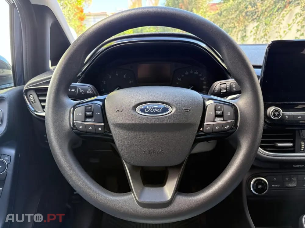 Ford Fiesta 1.1 Ti-VCT Business