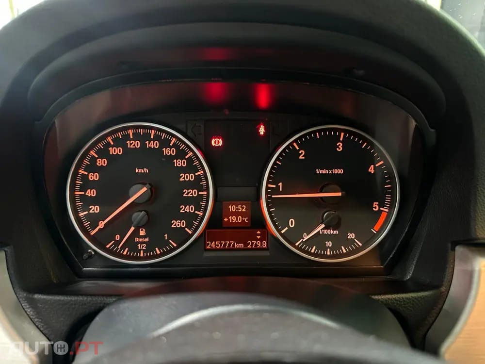 BMW 318 d Pack M