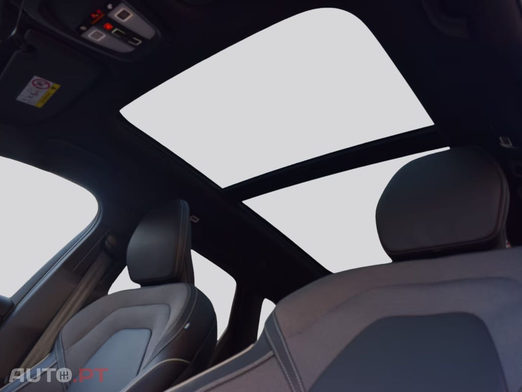 Volvo XC60 I.V.A DEDUTIVEL T8Plus Black Edition