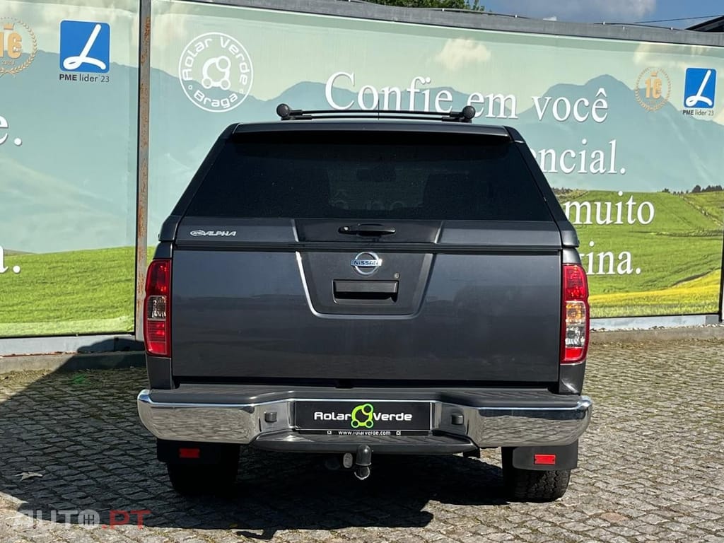 Nissan Navara 3.0 dCi V6 CD LE AT 4WD