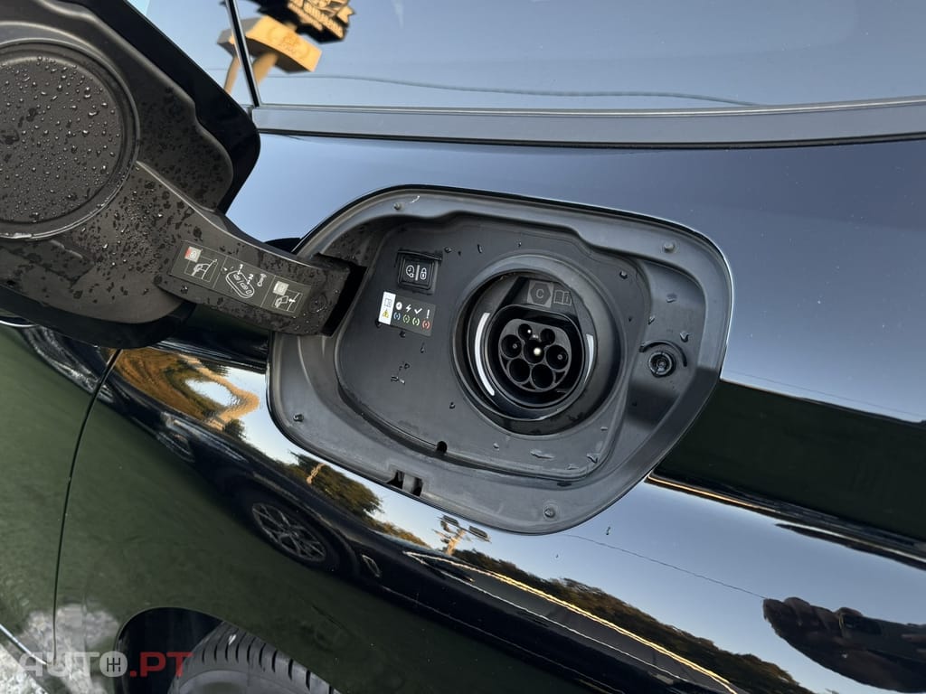 Peugeot 308 SW 1.6 Hybrid Active Pack e-EAT8
