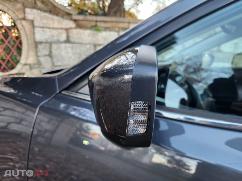 Mazda 3 1.5 Sky-D Excellence Navi