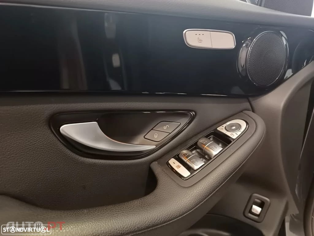 Mercedes-Benz GLC 300 de Coupe 4Matic 9G-TRONIC